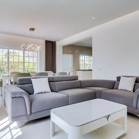 Casa Nuria Com 4 Quartos, Piscina E Churrasco Em Vale Do Lobo *