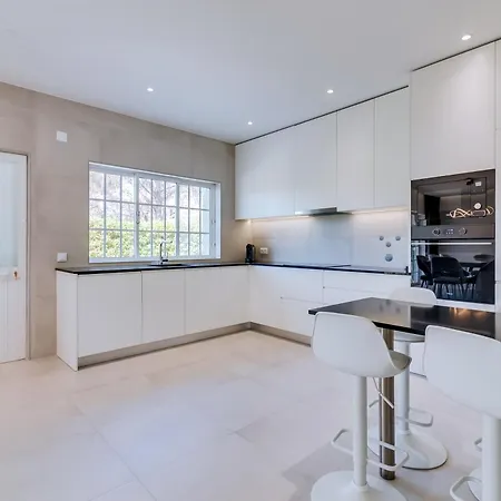 Prázdninový dům Casa Nuria Com 4 Quartos, Piscina E Churrasco Em Vale do Lobo