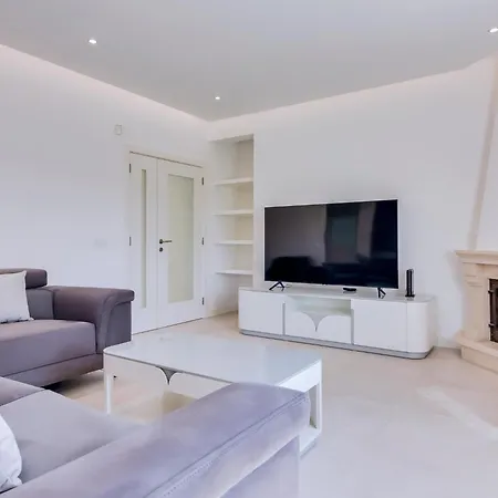 Casa Nuria Com 4 Quartos, Piscina E Churrasco Em Vale Do Lobo *