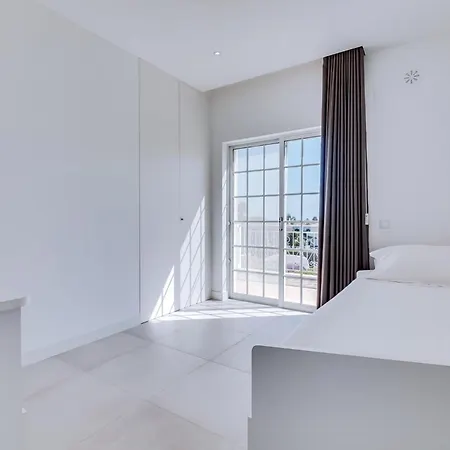 Casa Nuria Com 4 Quartos, Piscina E Churrasco Em Vale Do Lobo * Almancil