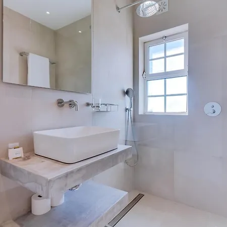Casa Nuria Com 4 Quartos, Piscina E Churrasco Em Vale Do Lobo
