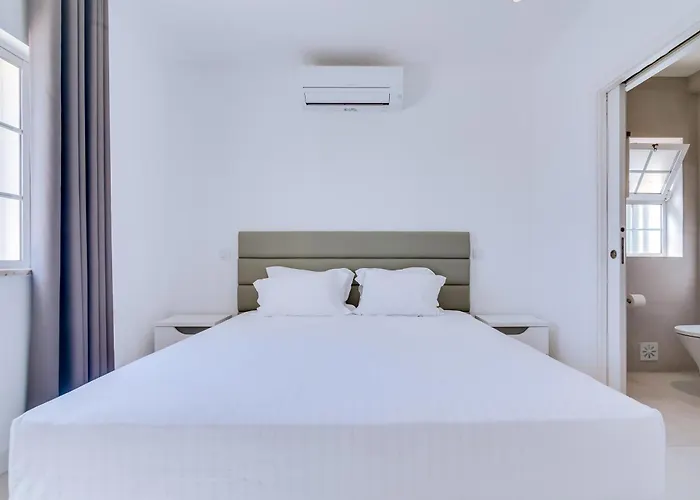 Casa Nuria Com 4 Quartos, Piscina E Churrasco Em Vale Do Lobo * Almancil