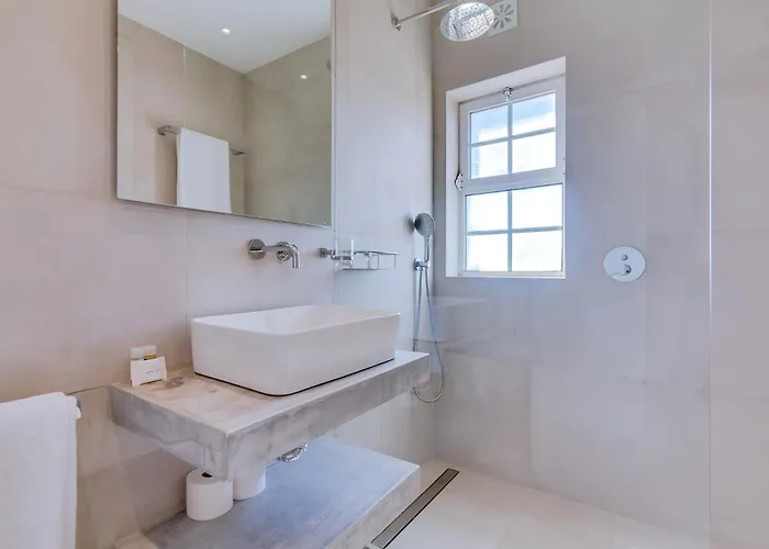 Casa Nuria Com 4 Quartos, Piscina E Churrasco Em Vale Do Lobo *