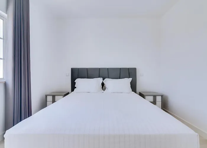 Casa Nuria Com 4 Quartos, Piscina E Churrasco Em Vale Do Lobo * Almancil