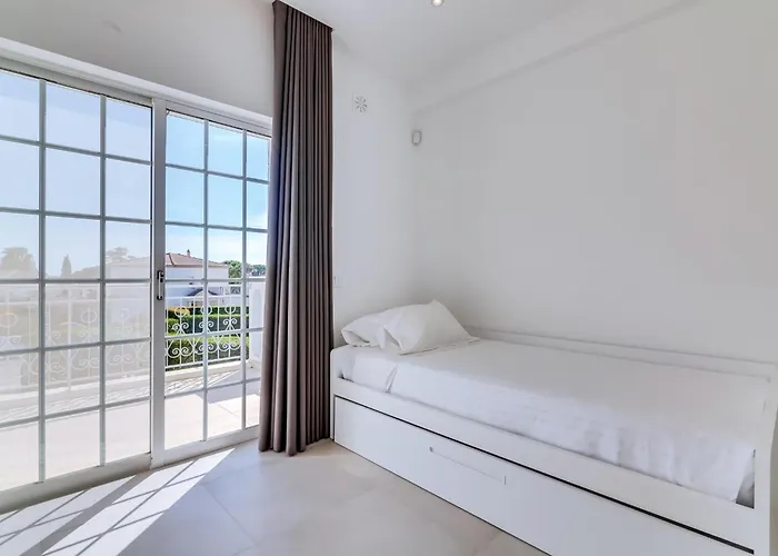 Casa Nuria Com 4 Quartos, Piscina E Churrasco Em Vale Do Lobo Dom wakacyjny